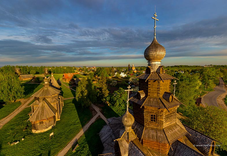 Suzdal wooden museum